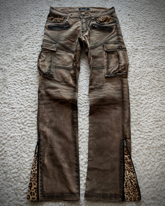 CavariA Leopard Gas Mask Cargo Pocket Flared Jeans