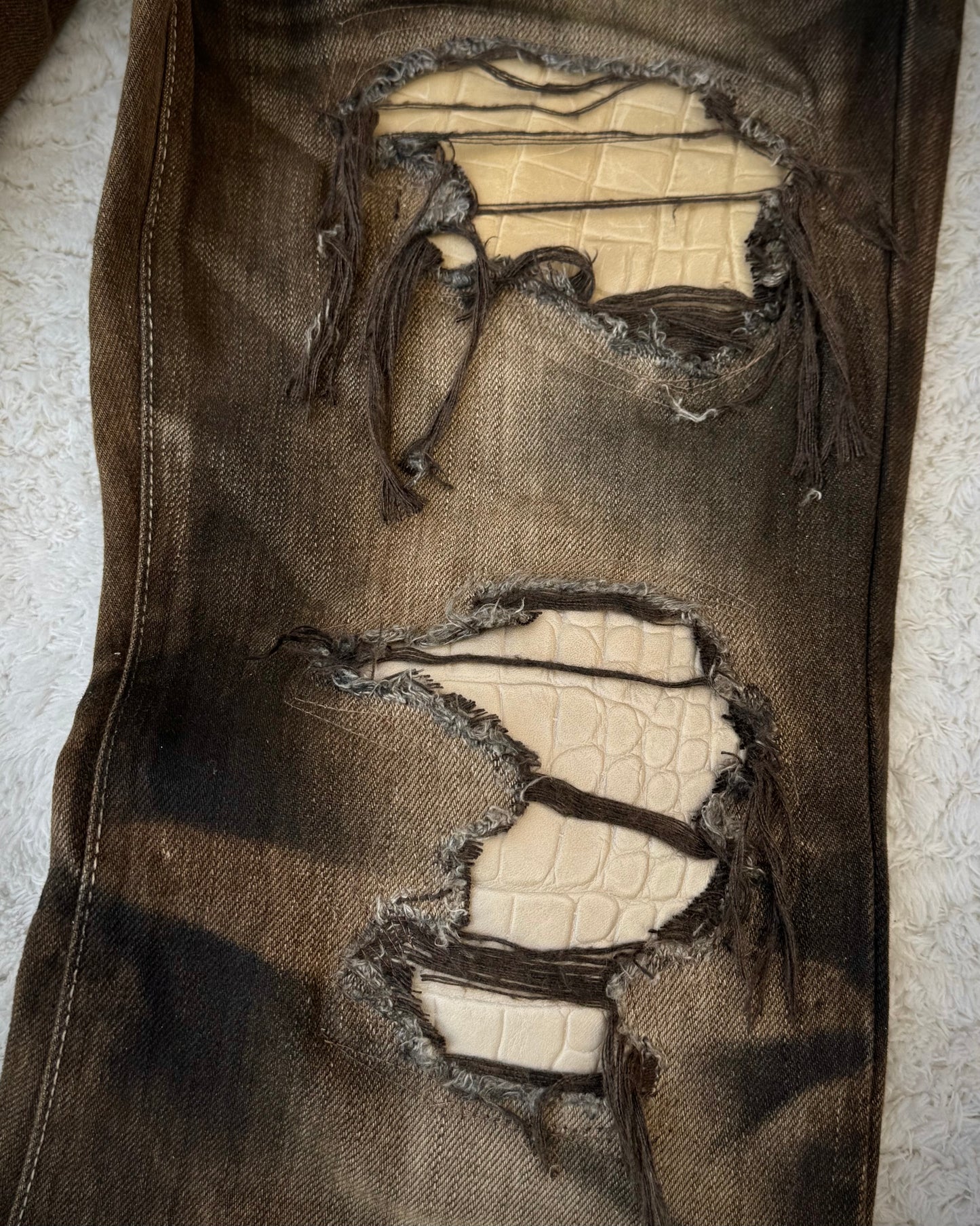 Tornado Mart Croco Repaired Flared Jeans