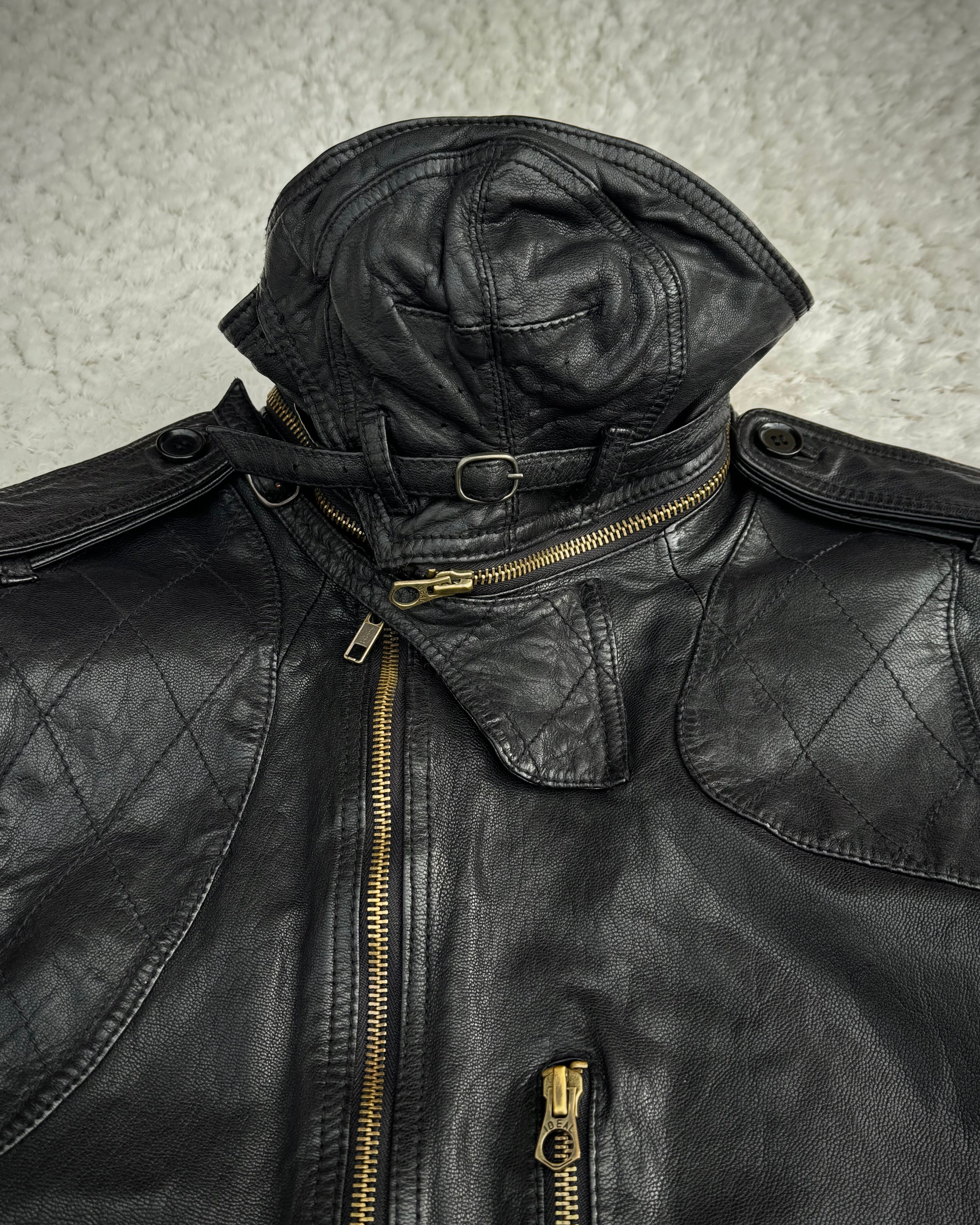 Share Spirit „Gas Mask“ Leather Jacket – Paroxa