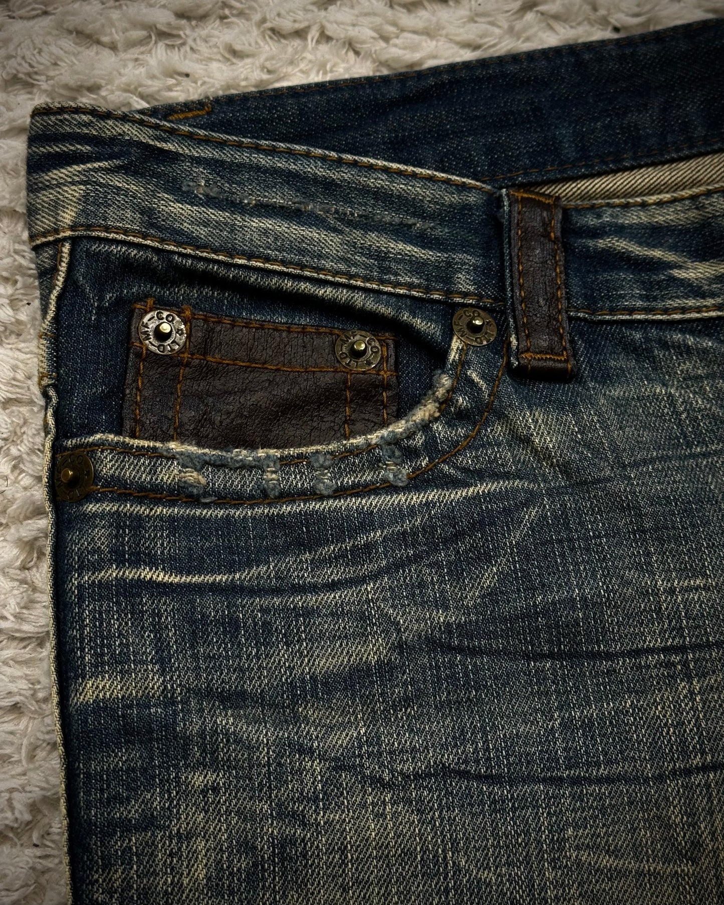 Agate Label Muddy Honeycomb Washed Leather Detailed Flared Jeans