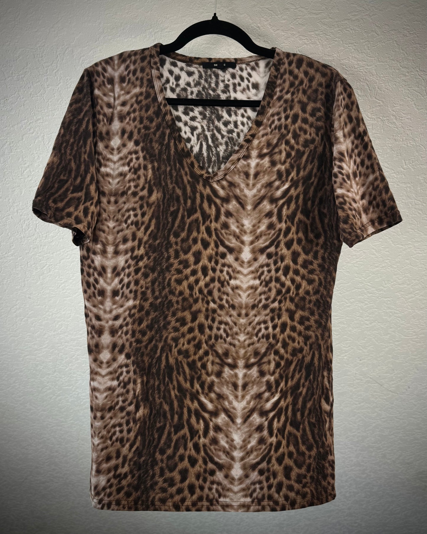 Shellac Leopard Pattern T-Shirt