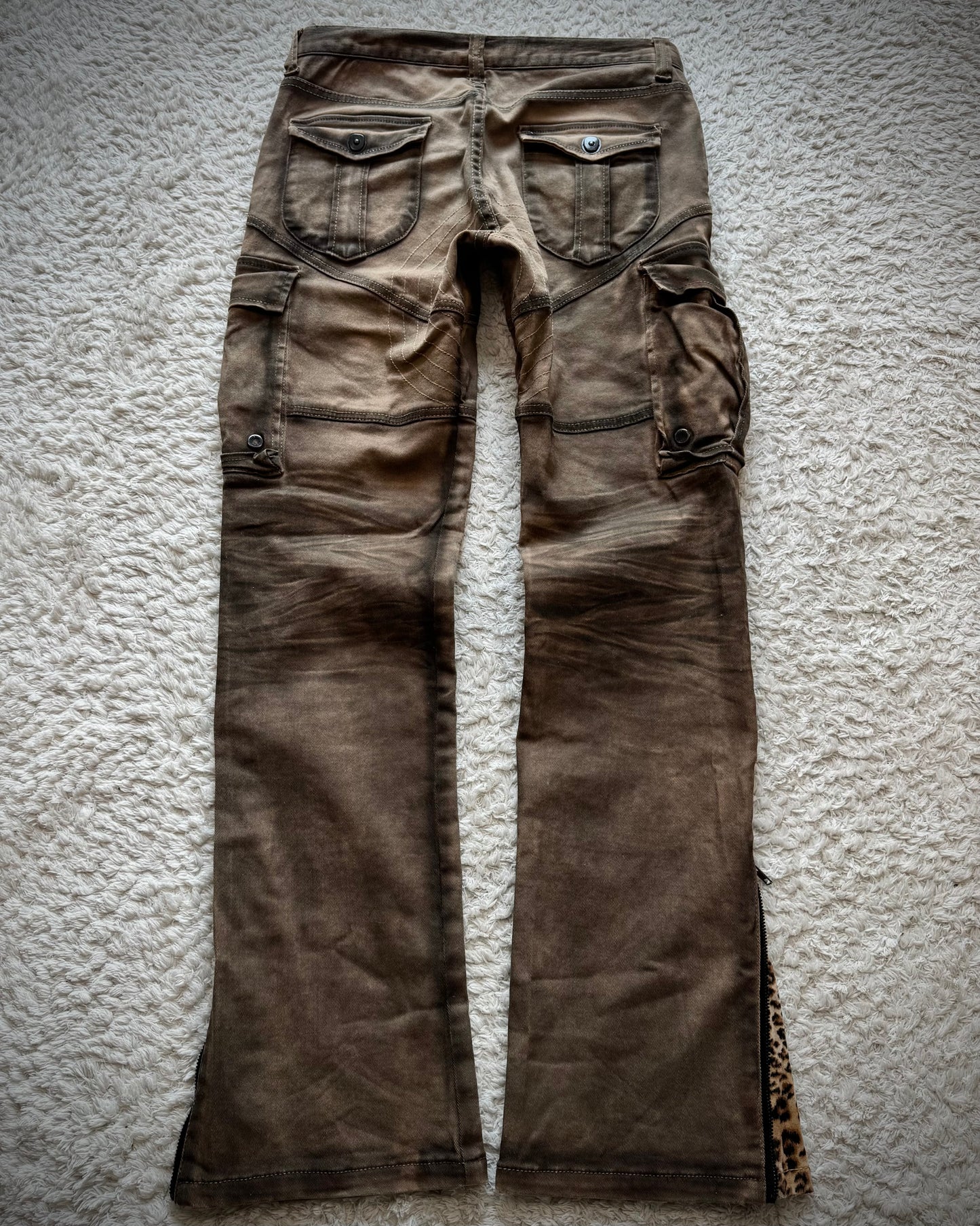 CavariA Leopard Gas Mask Cargo Pocket Flared Jeans