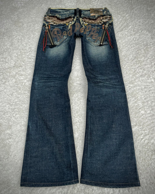Red Pepper „Feather Wings“ Flared Jeans