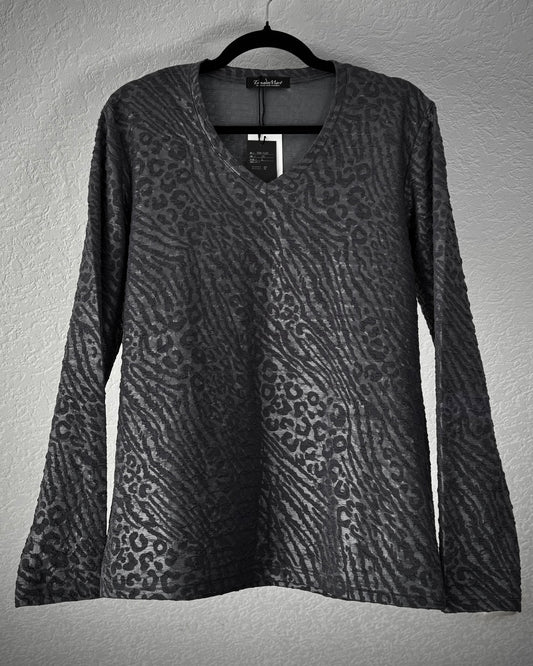 Tornado Mart Leopard Zebra Pattern Longsleeve