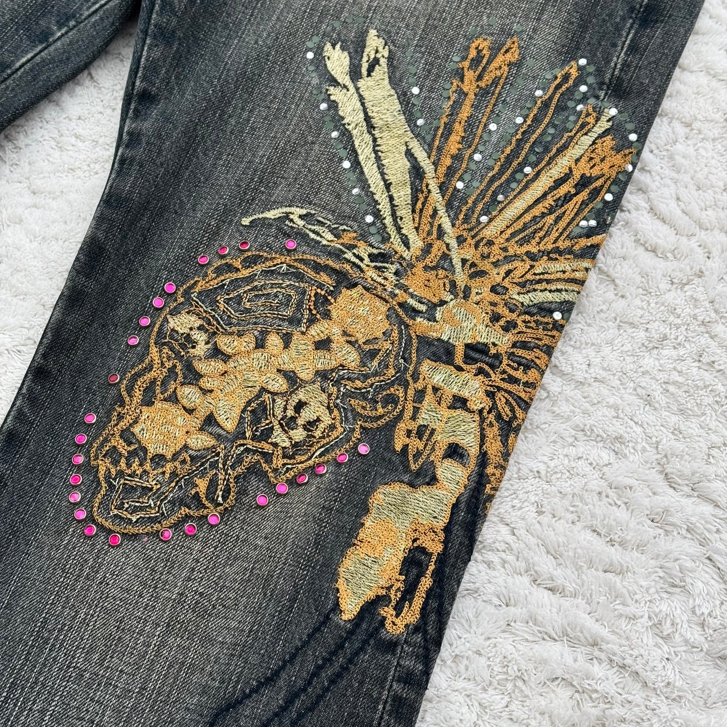 Tornado Mart Tribe Skull Embroidery