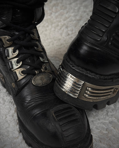 New Rock Metallic Ridged Armor High Top Leather Boots