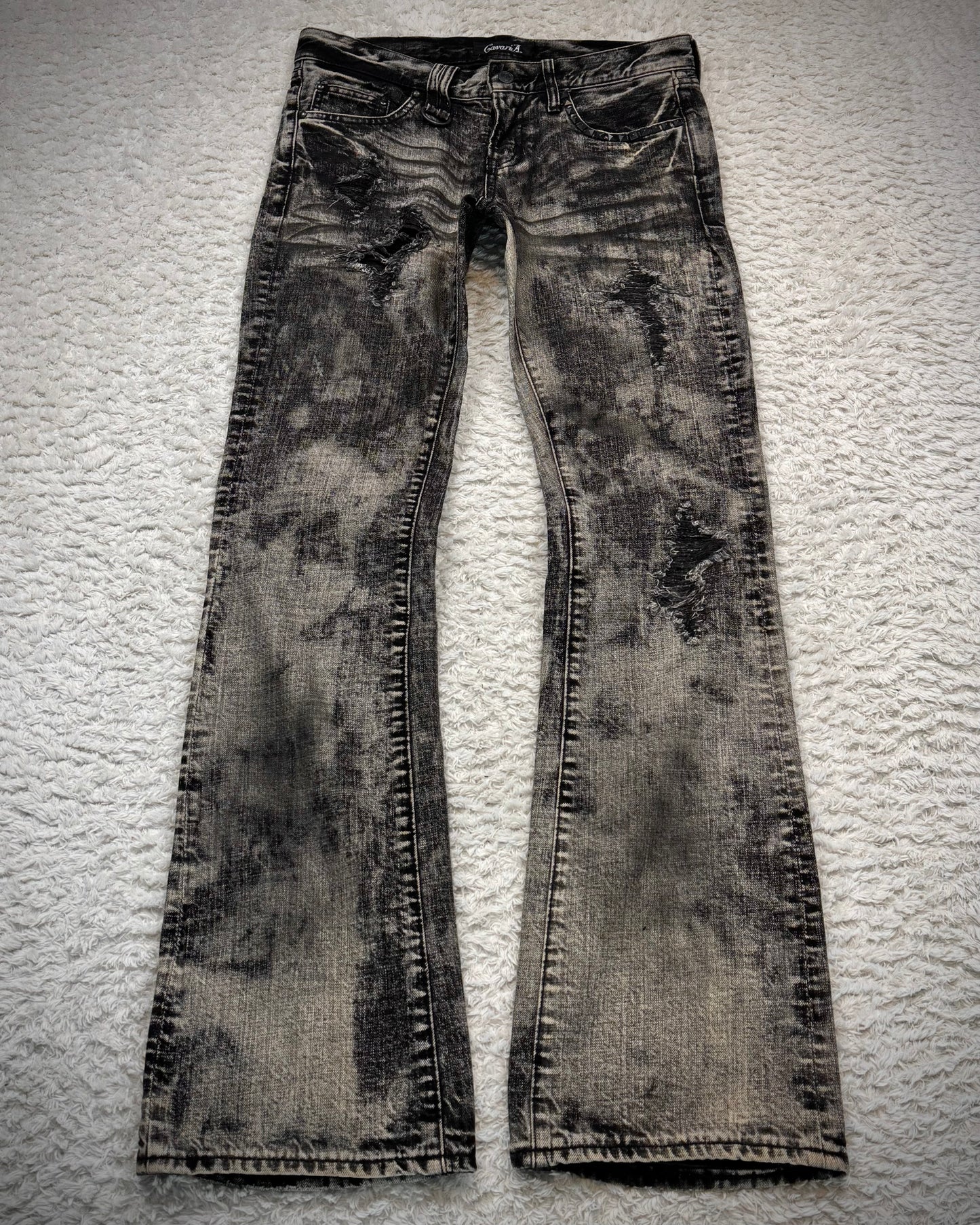 CavariA Ash Clawmarks Washed Flared Jeans