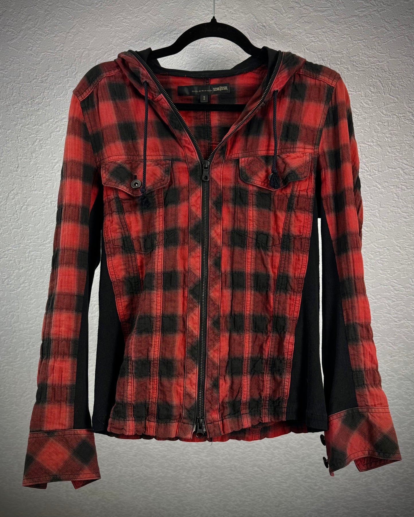 Schlüssel Crimson Flannel Zip Up Hoodie