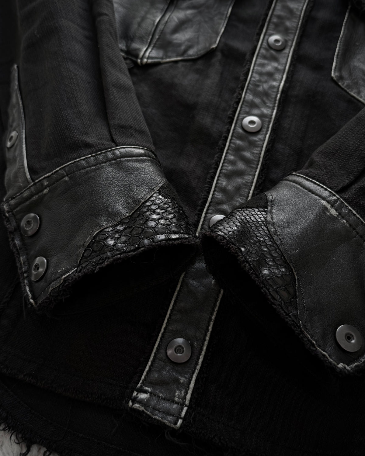 5351 Pour Les Hommes Python Leather Patchwork Jacket